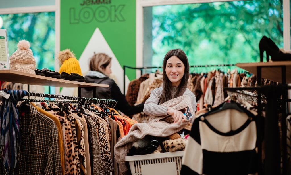 A használt ruha egyik legkézzelfoghatóbb előnye a költséghatékonyság.